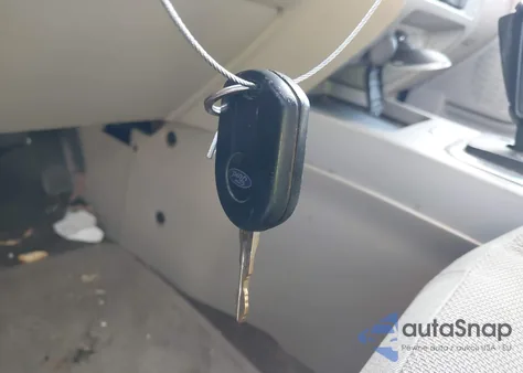 2009 Ford Escape Xlt from USA, damaged, VIN 1FMCU03759KC59624